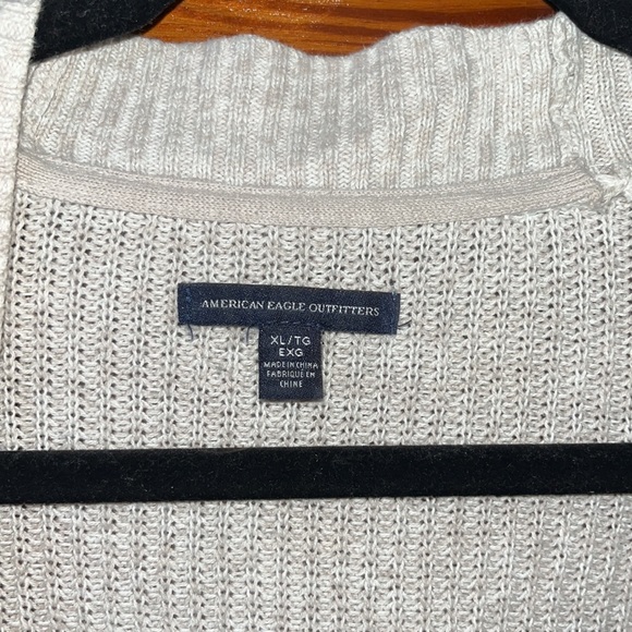 Cozy cardigan with pockets - Picture 2 of 2